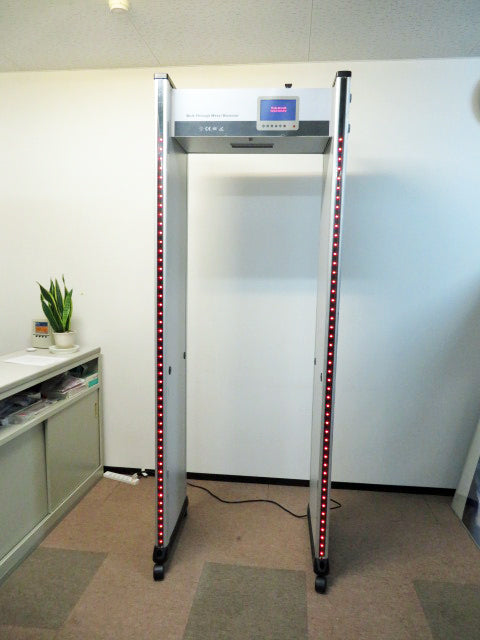 ゲート型金属探知機 ZA30